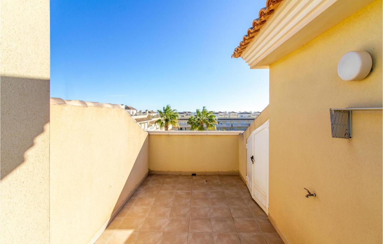 2 Bedroom Gorgeous Apartment In Santa Pola Exterior foto